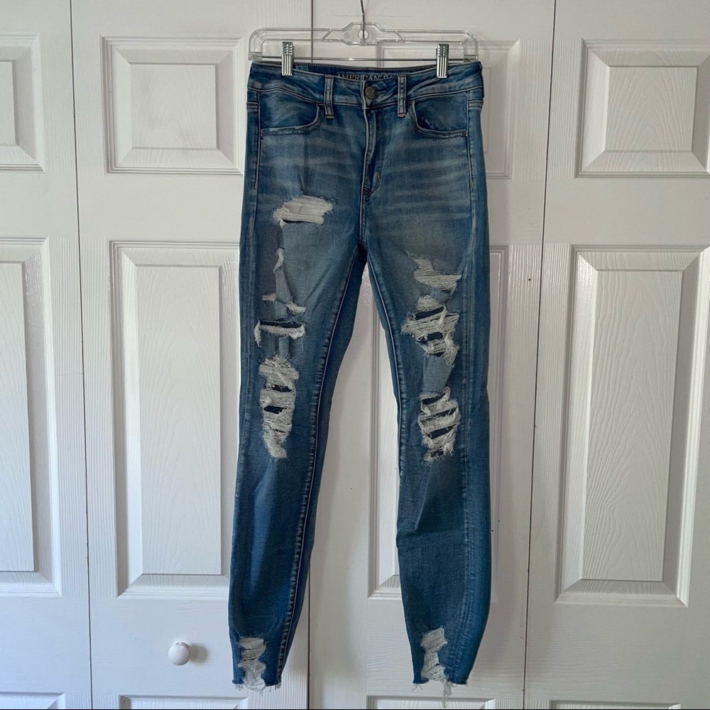 AE High-Rise Distressed Jeggings